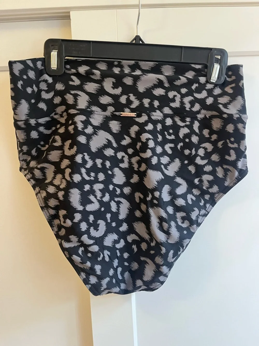 Sunsets High Waist Leopard Print Swim Bottoms Black and Gray size 16 - Picture 2 of 7